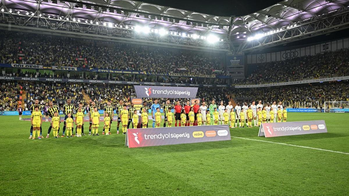 Fenerbahçe – Alanyaspor maçında, biletsiz kişileri stadyuma sokan şüpheli tutuklandı