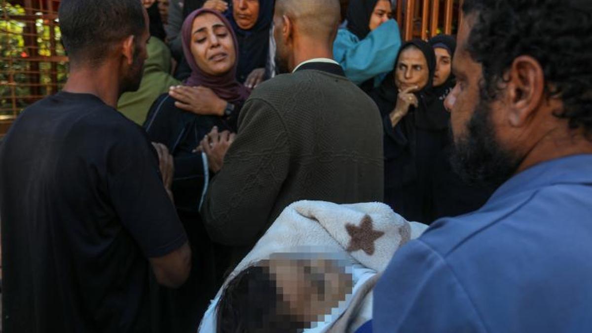 İsrail vahşeti devam ediyor! Gazze'de 7 aylık bebek, annesinin kucağındayken İsrail kurşunuyla can verdi