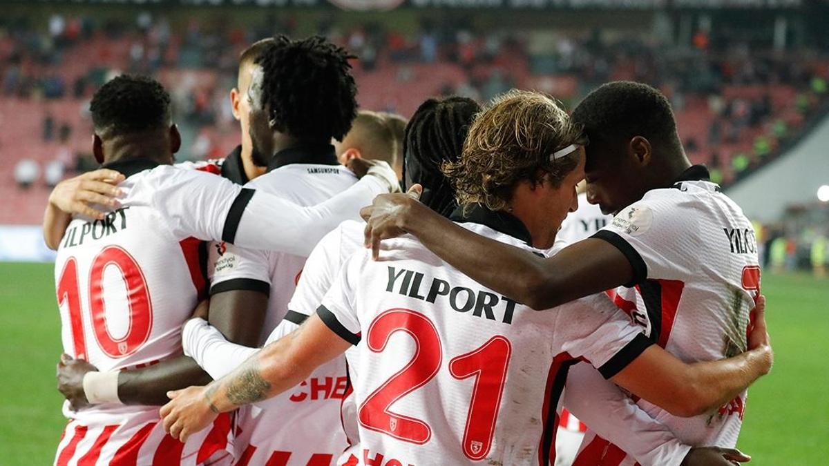 Son Dakika Spor Haberi | Samsunspor geri döndü, Fatih Karagümrükten 3 puanı aldı