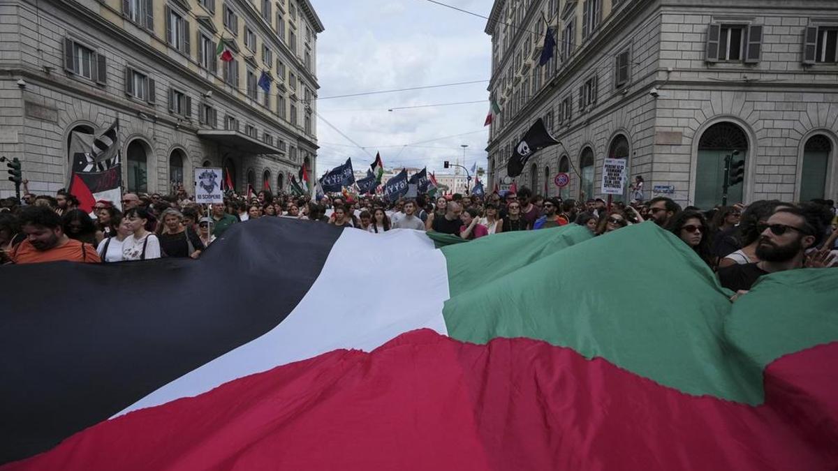 İtalya'da Gazze için genel grev! Katil Netanyahu sloganları atıldı