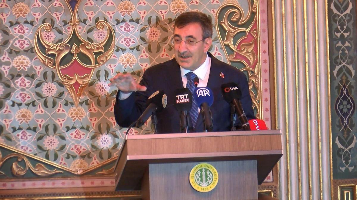 İstanbul-Cevdet Yılmaz: Maalesef dünyada adaletli bir ortam olduğunu ifade edemeyiz