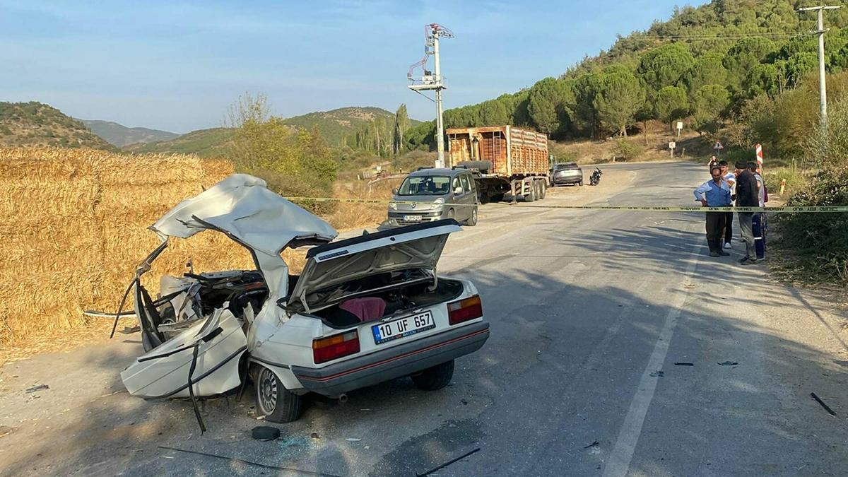 Balıkesirde takla atan otomobilin sürücüsü öldü