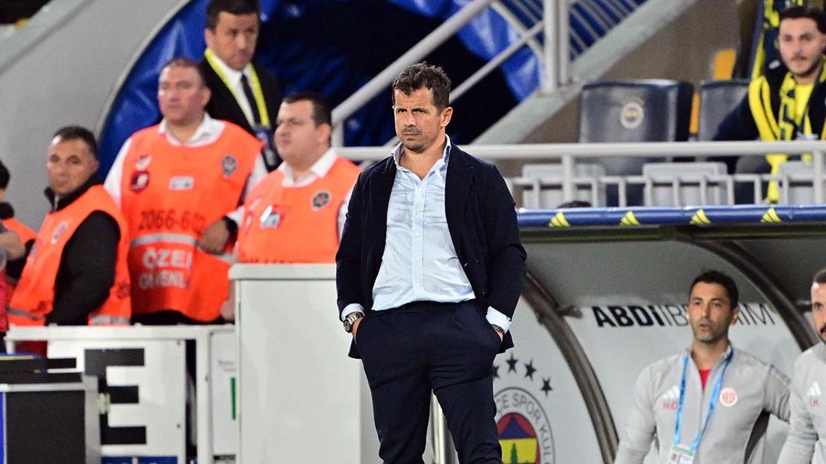 Emre Belözoğlu’ndan Fenerbahçe teknik direktörlüğü açıklaması