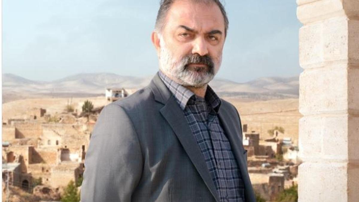 Uzak Şehir Muzaffer kimdir? Sinan Demirer kaç yaşında, nereli?