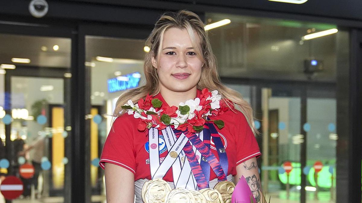 Milli para yüzücü Defne Kurt, Türk spor tarihine geçti