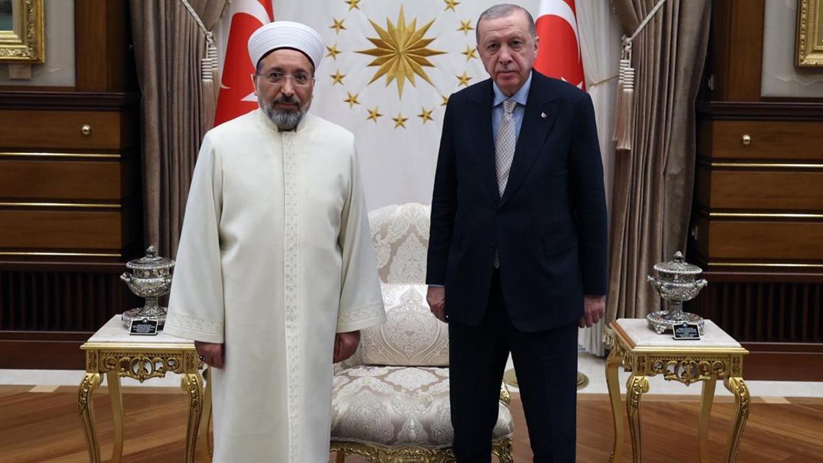 Cumhurbaşkanı Erdoğan, Diyanet İşleri Başkanı Arpaguş'u kabul etti