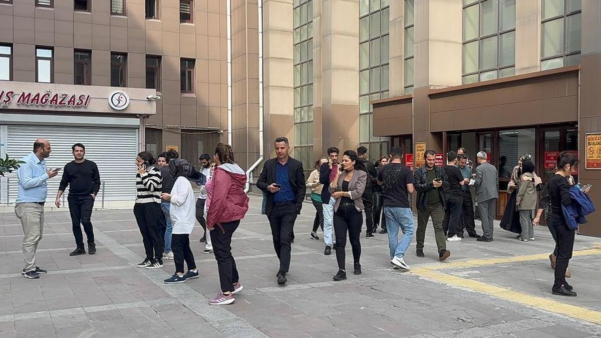 Kuzey Anadolu Fayı uyanıyor mu? Uzmanlardan kritik Büyük Deprem yorumları