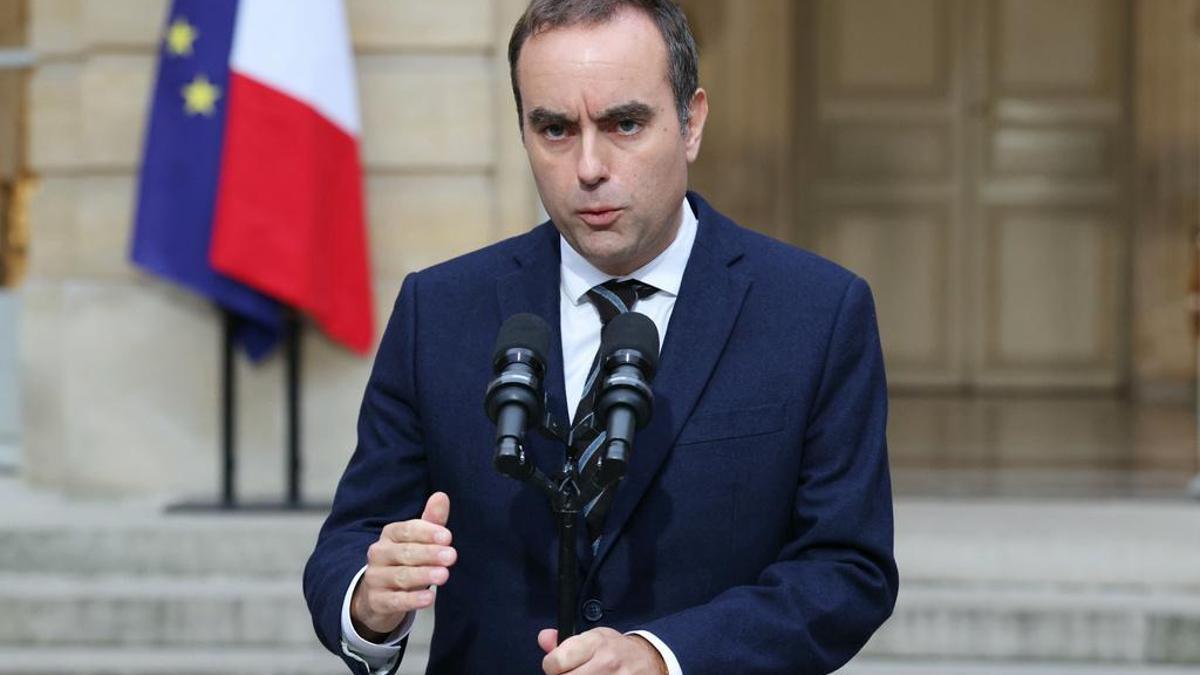 SON DAKİKA HABERi... Fransa'da siyasi kriz: Yeni Başbakan Sebastien Lecornu istifa etti