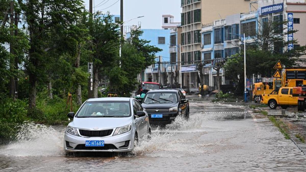 Çin'de Matmo alarmı: 200 bin kişi tahliye edildi!