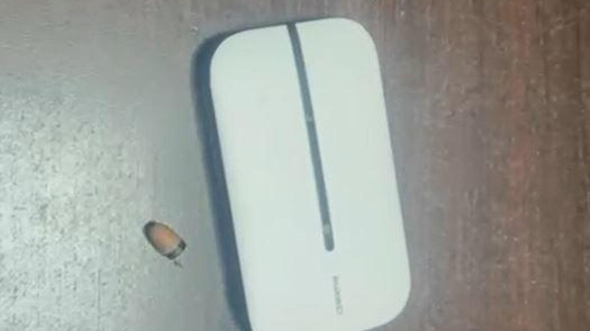 Ehliyet sınavına kopya düzeneğiyle girmeye çalışan 2 kişi yakalandı