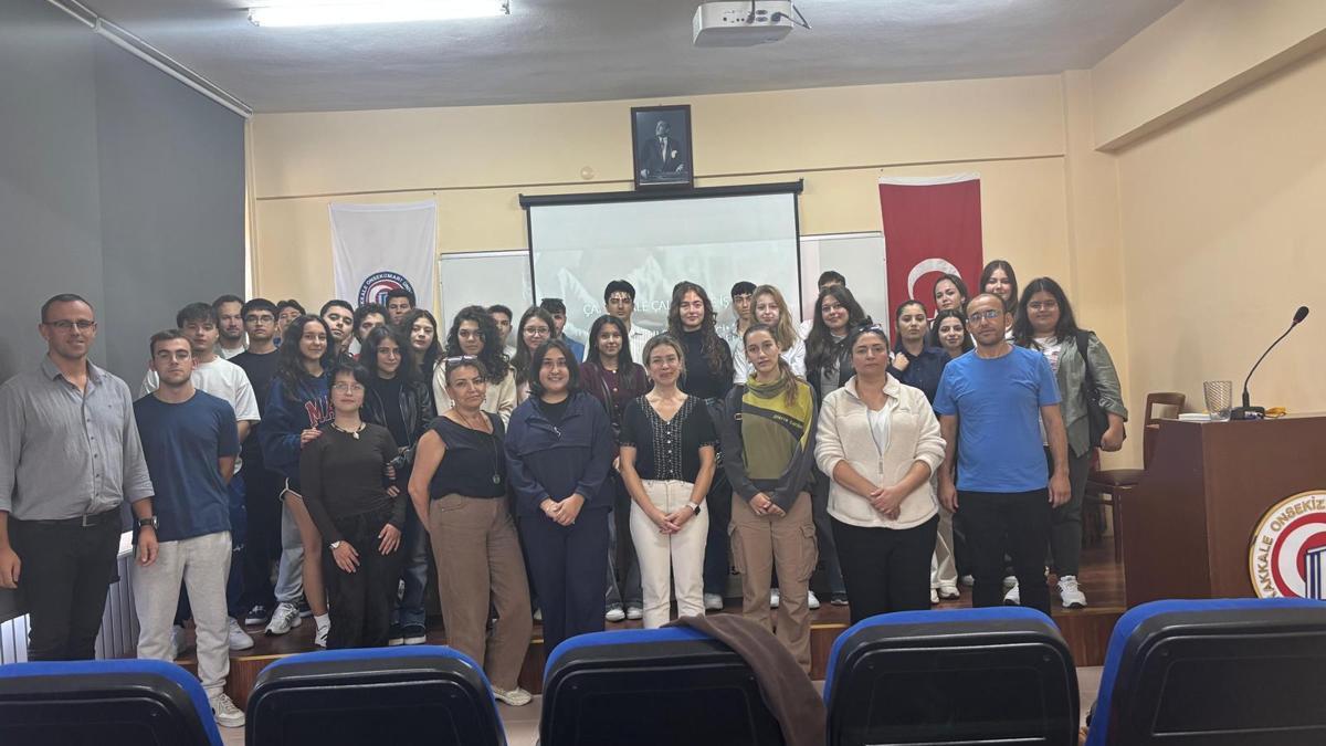 ÇOMÜ'lü öğrencilere İŞKUR'dan kariyer planlama desteği