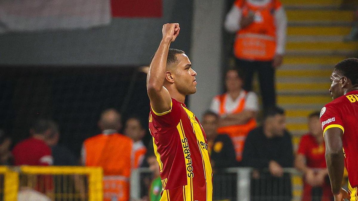 Göztepe’nin golcüsü Juan sonradan açıldı