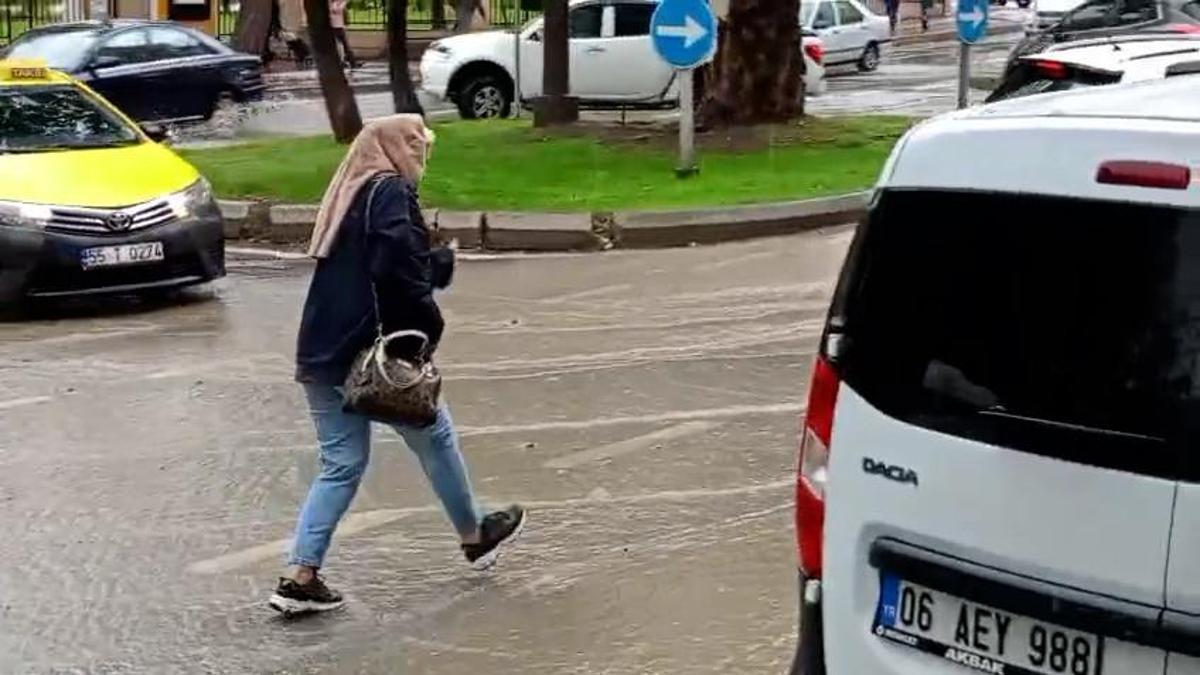 Samsunda sağanak etkili oldu