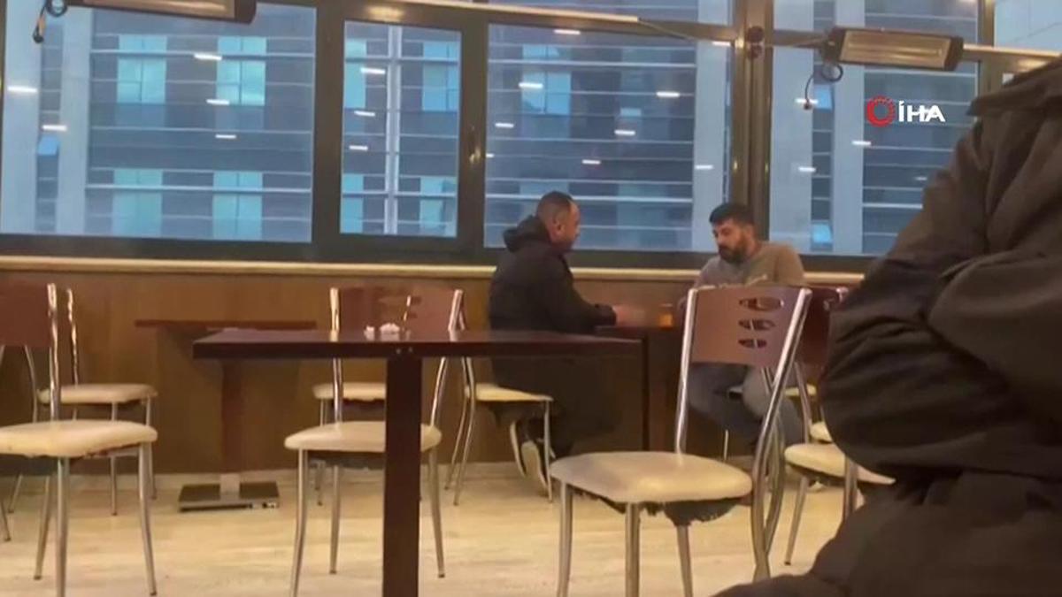 Mahkum yakınlarını dolandıran avukata suçüstü