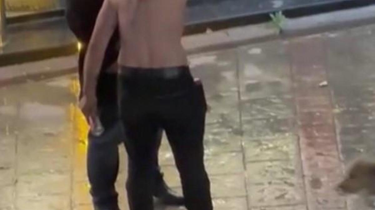 Jiletle çevresindekilere taşkınlık yapan kişinin öldürülmeden önceki görüntüleri ortaya çıktı