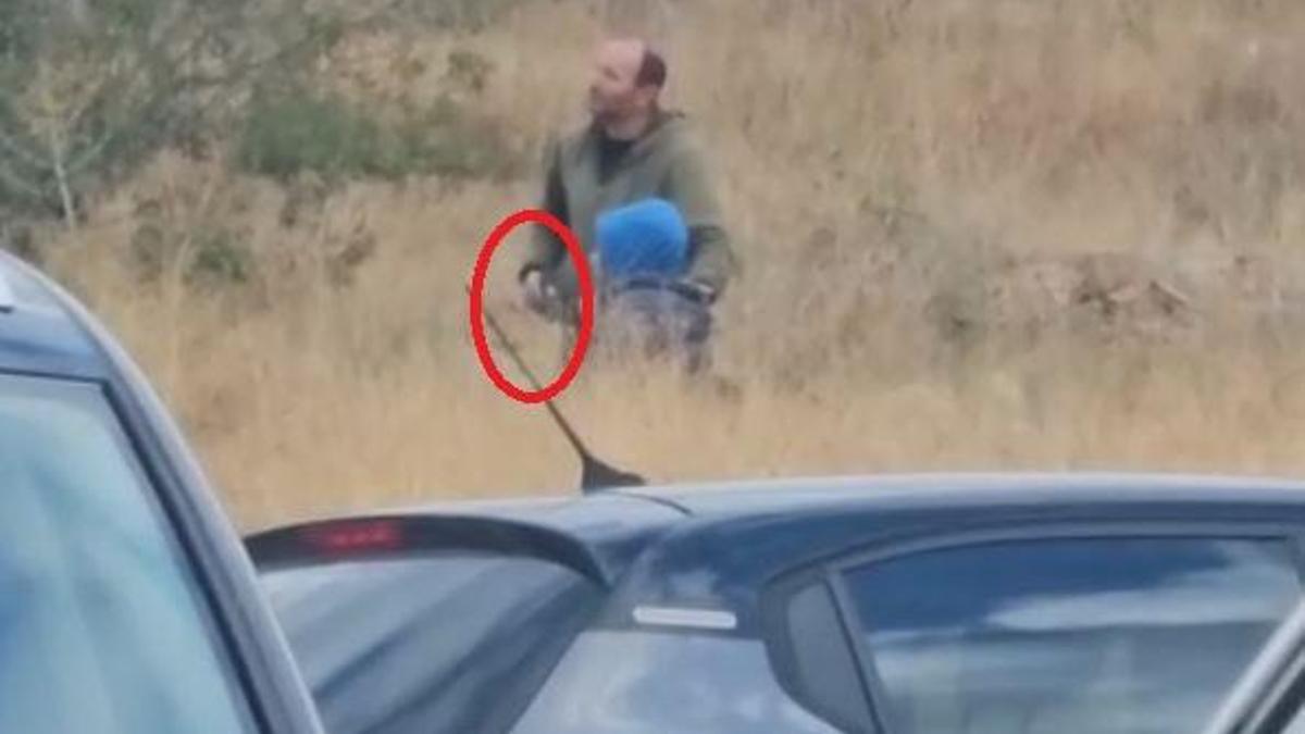 Saniye saniye dehşet: Eski eşini silahla rehin aldı