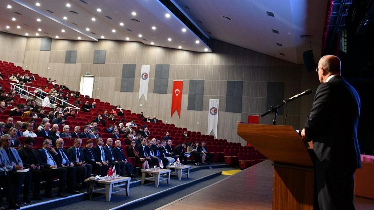 Çanakkale'de Uluslararası 1. Garp Ocakları Tarihi Sempozyumu yapıldı