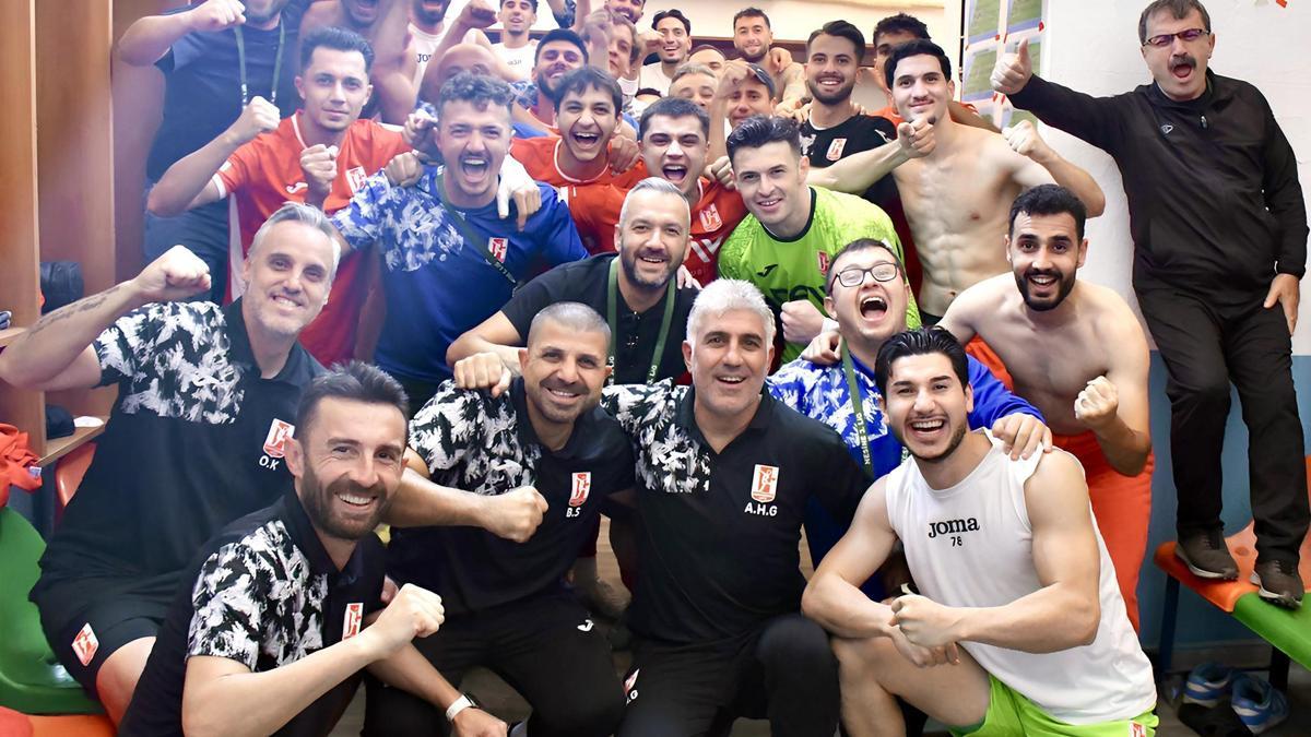 Balıkesirspor seriye bağladı