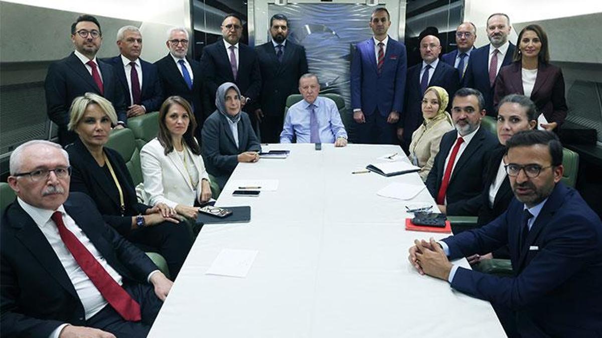 SON DAKİKA... Cumhurbaşkanı Erdoğan'dan Gazze Zirvesi dönüşü açıklamalar