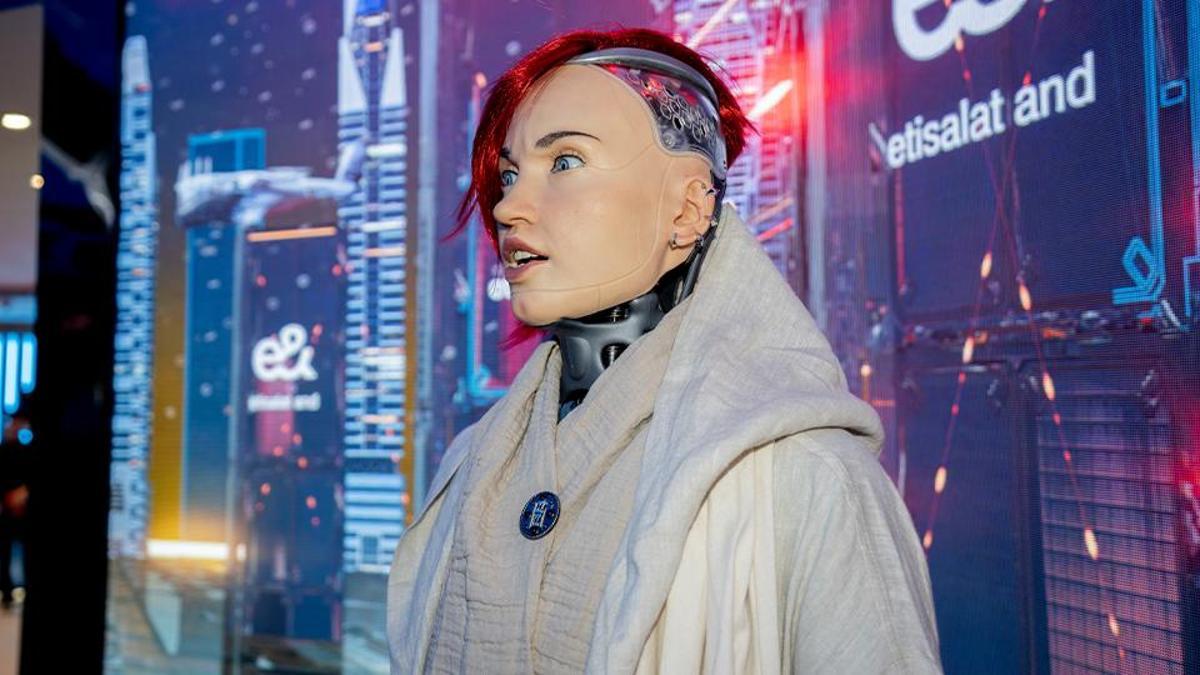 Robotlar insanlaşıyor! Ameca ve Nyra ile tanışın: Doğal hareket, insansı tepkiler