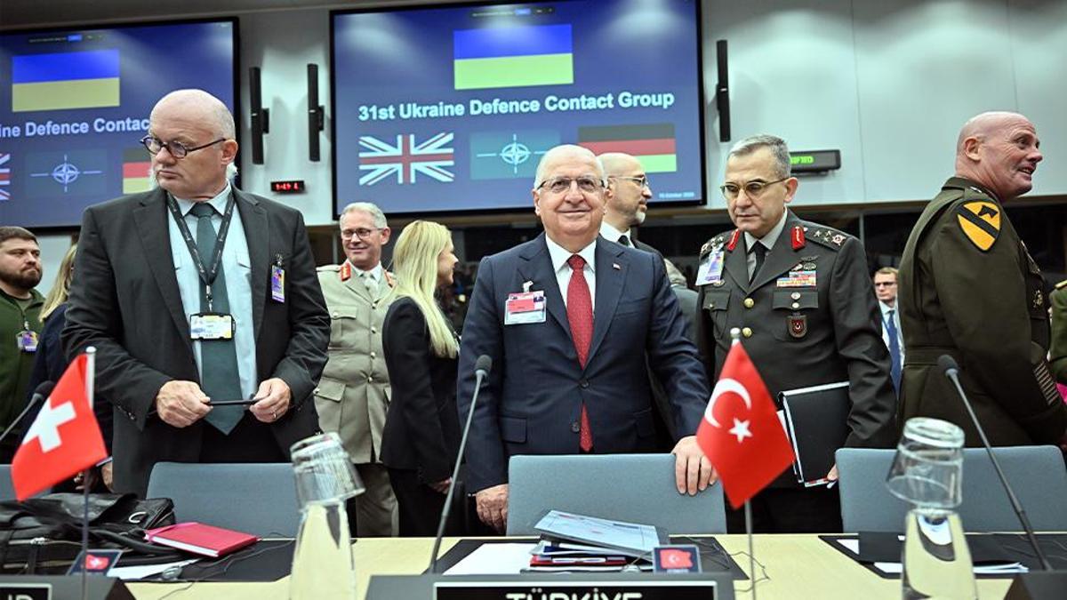 Milli Savunma Bakanı Yaşar Güler. TSK, Gazzede kurulacak çok uluslu Görev Gücünde yer almaya hazır