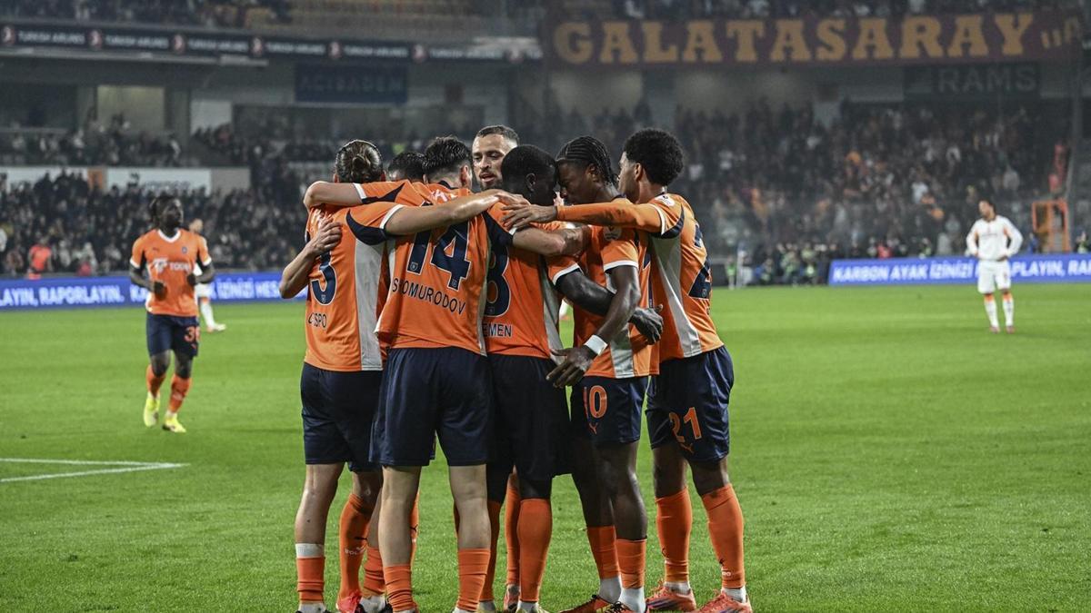 Başakşehir, 12 maçtır Galatasaray’ın bileğini bükemiyor