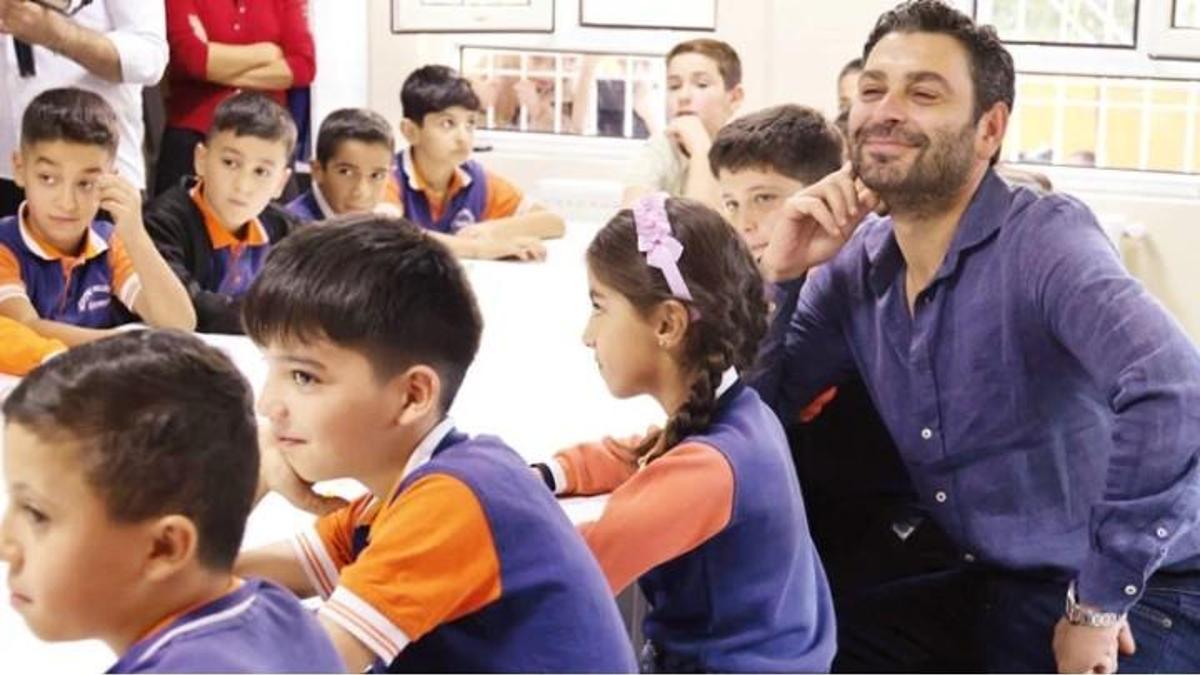 Ozan Akbaba çocuklarla buluştu