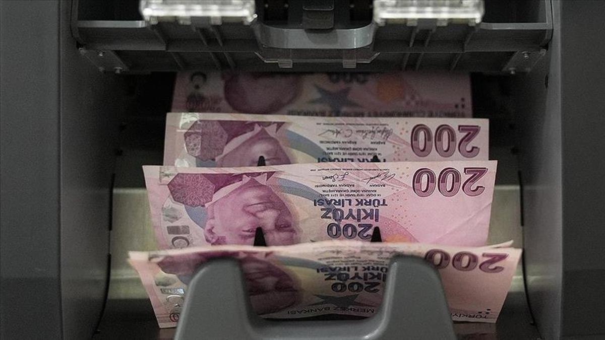 Bankacılık sektöründe mevduat artarken KKM gerilemeye devam ediyor