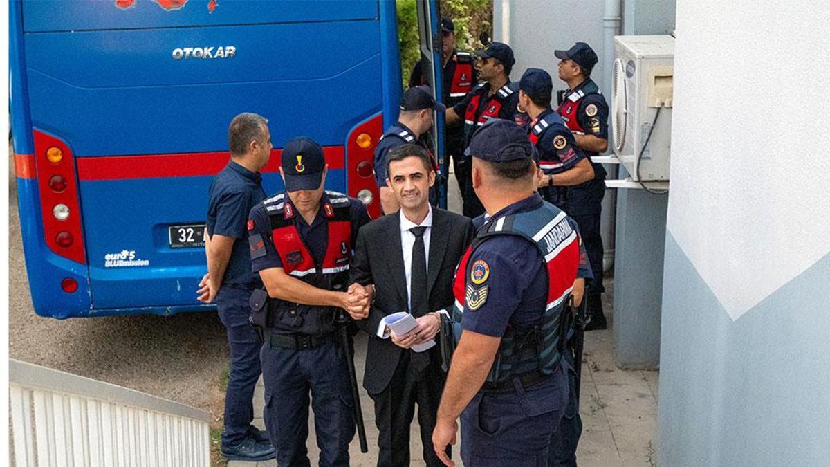 Gelendost eski belediye başkanına 23 yıl 11 ay hapis cezası