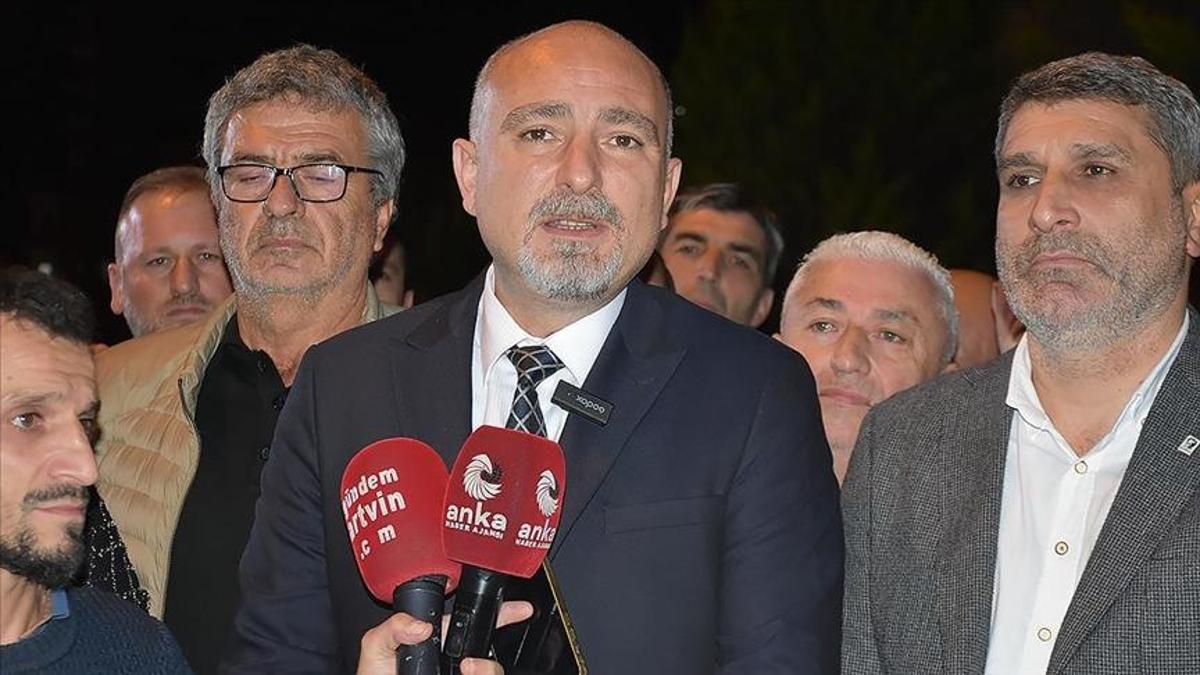 Hopa Belediye Başkanı Cihan, İBB'ye yönelik yolsuzluk soruşturması kapsamında ifade verdi