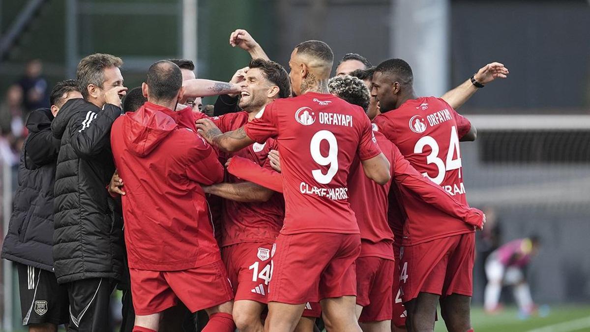 Son Dakika Spor Haberi | Pendikspor, Serik Sporu çok farklı geçti Son Dakika Spor Haberi | Pendikspor, Serik Sporu çok farklı geçti