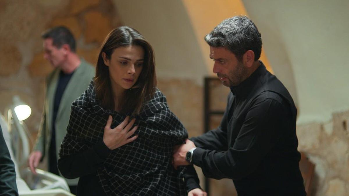 Kübra Ünlü yazdı! ÖDÜLLÜ DİZİ ‘UZAK ŞEHİR’