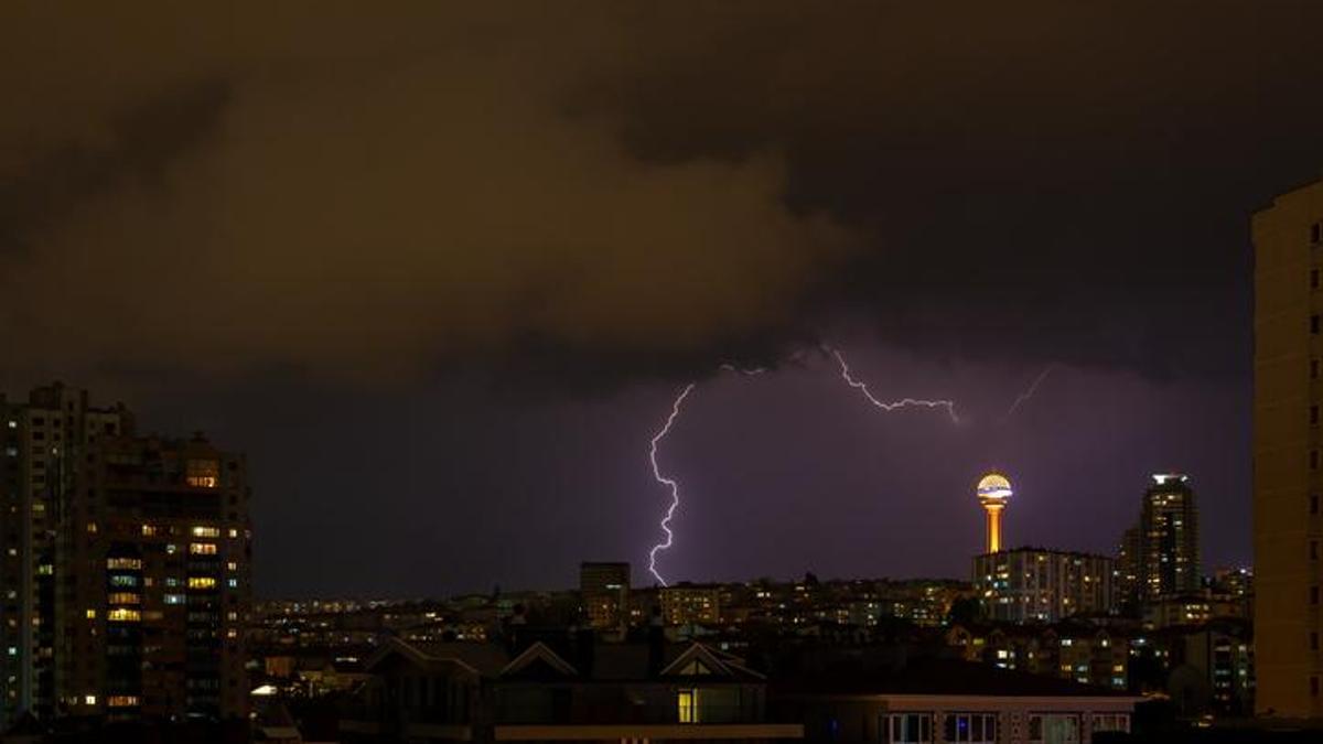 DİKKAT HARİTA DEĞİŞTİ! Meteorolojiden 12 il için kritik uyarı: Fırtına, kar ve sağanak geliyor
