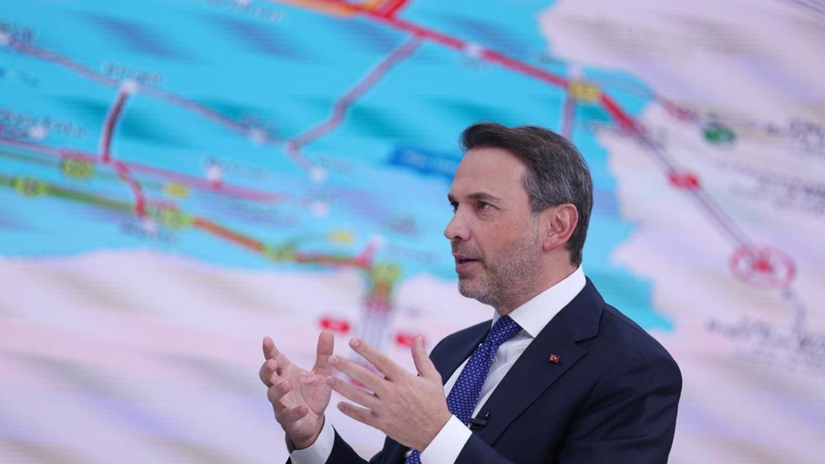 Bakan Bayraktar'dan önemli açıklamalar! Beylikovadaki nadir toprak devlet eliyle işletilecek