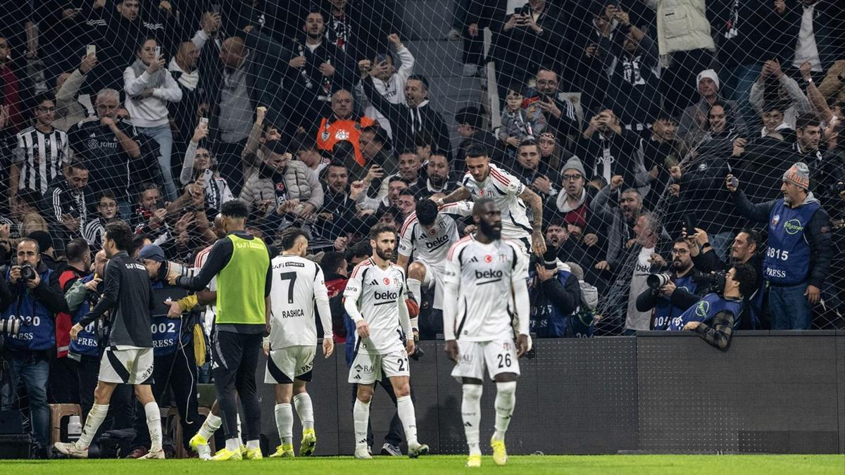 Süper Lig’de Beşiktaş, yeni mabedinde Fenerbahçe’ye karşı sadece 1 kez kaybetti Süper Lig’de Beşiktaş, yeni mabedinde Fenerbahçe’ye karşı sadece 1 kez kaybetti
