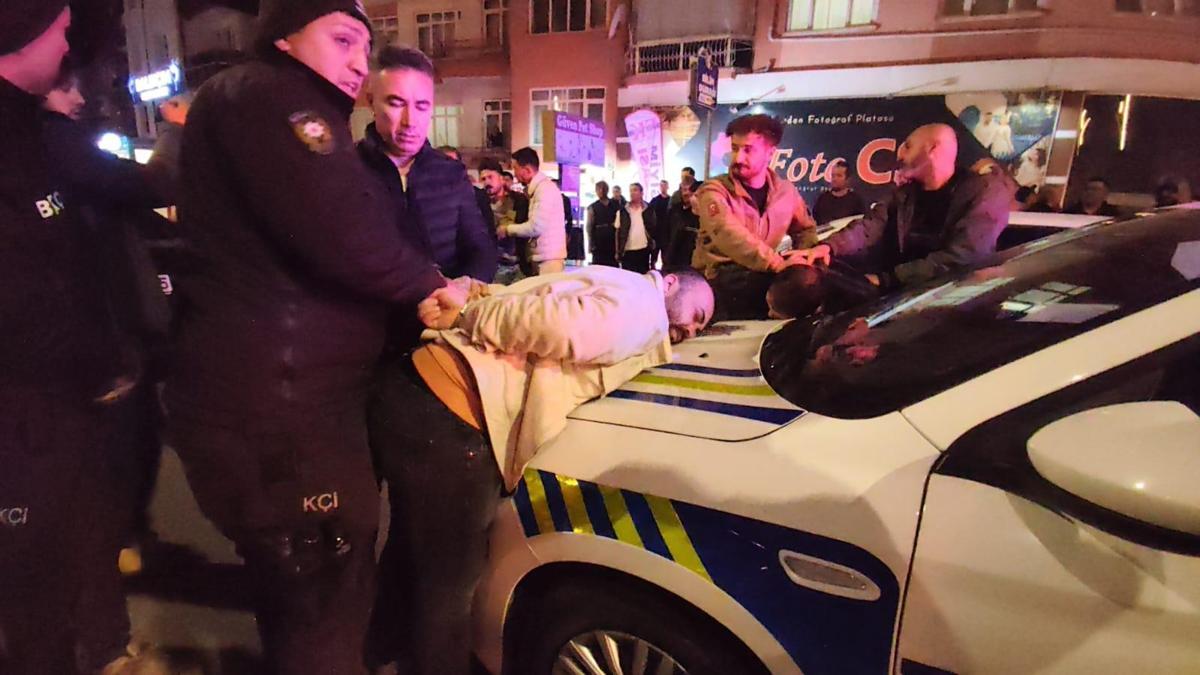 Alkollü sürücü önce kaza yapıp kaçtı sonra da polise saldırdı: 3 kişiye gözaltı