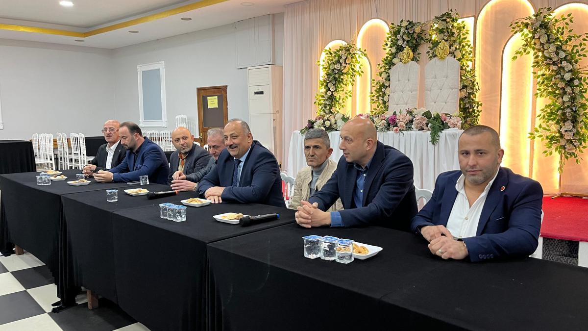 Salıpazarı Belediye Başkanı Karaca esnafla bir ara…