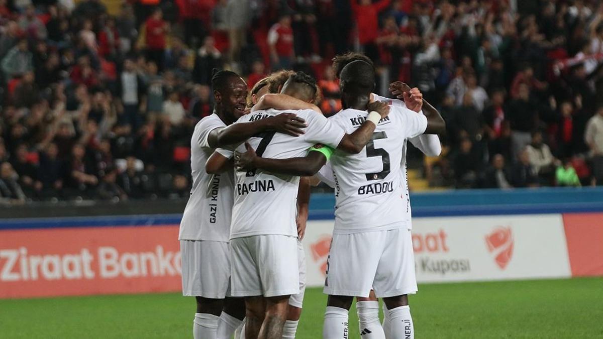 Son Dakika Spor Haberi | Gaziantep FK, Kupada sürprize izin vermedi Son Dakika Spor Haberi | Gaziantep FK, Kupada sürprize izin vermedi