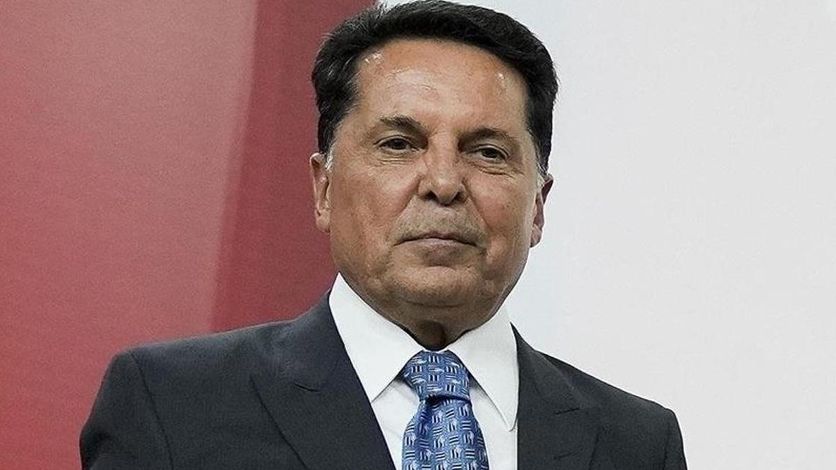 Ahmet Özer hakkında rüşvet almak suçundan takipsizlik kararı