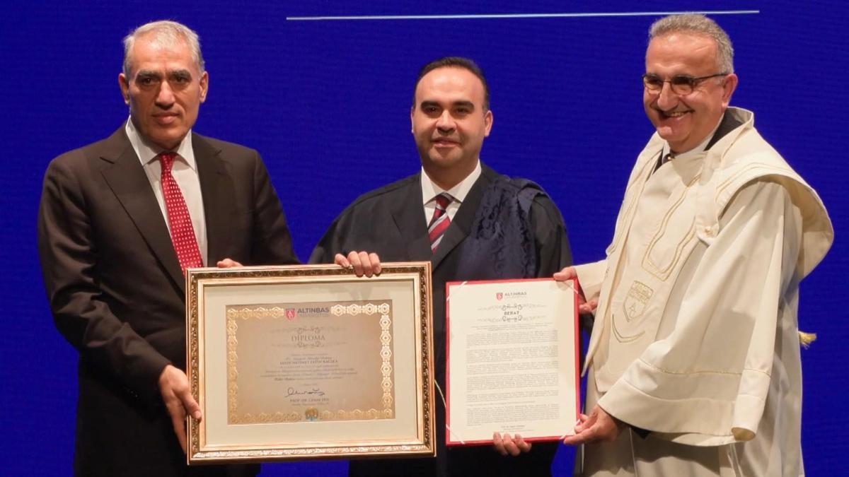 Bakan Kacır: "Türkiye 12 ayda 109 milyar dolara yakın ürün ihracatı gerçekleştirdi"