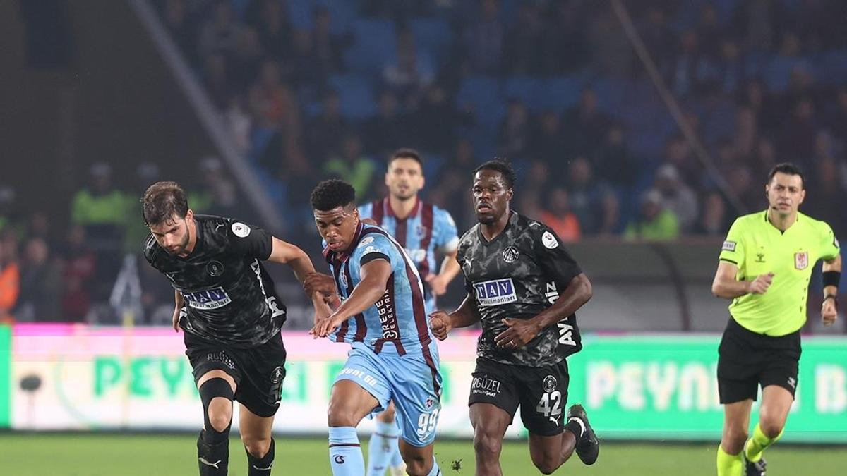Trabzonspor, Alanyaspor’a takıldı