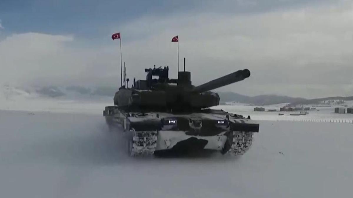 Altay sahaya indi, İsrail alarma geçti