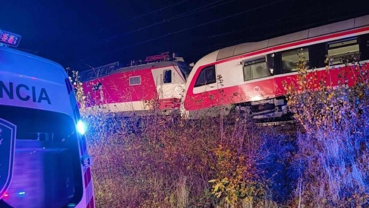 Slovakyada tren kazası: 18 yaralı