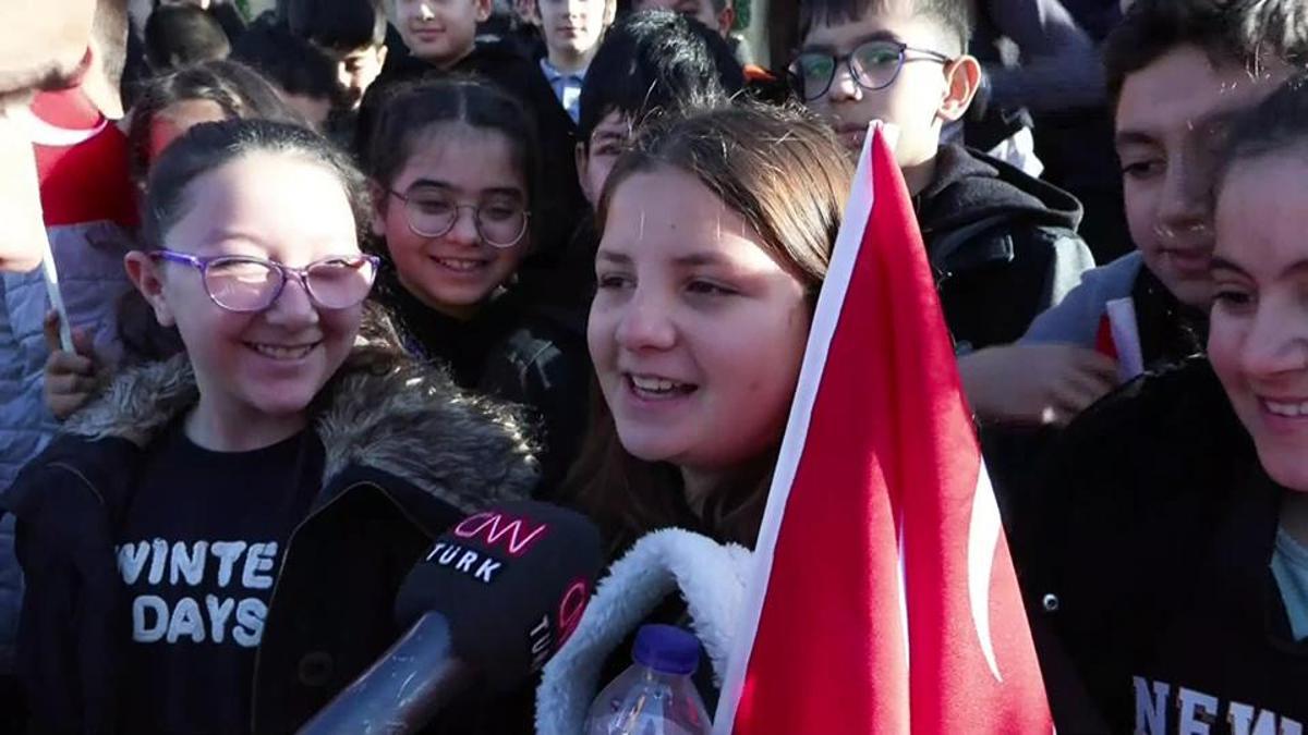 On binler Anıtkabir'e koştu! Ulu Önder Atatürk ebediyete intikalinin 87. yılında anılıyor