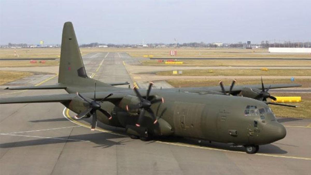 C130 askerî kargo uçağının özellikleri
