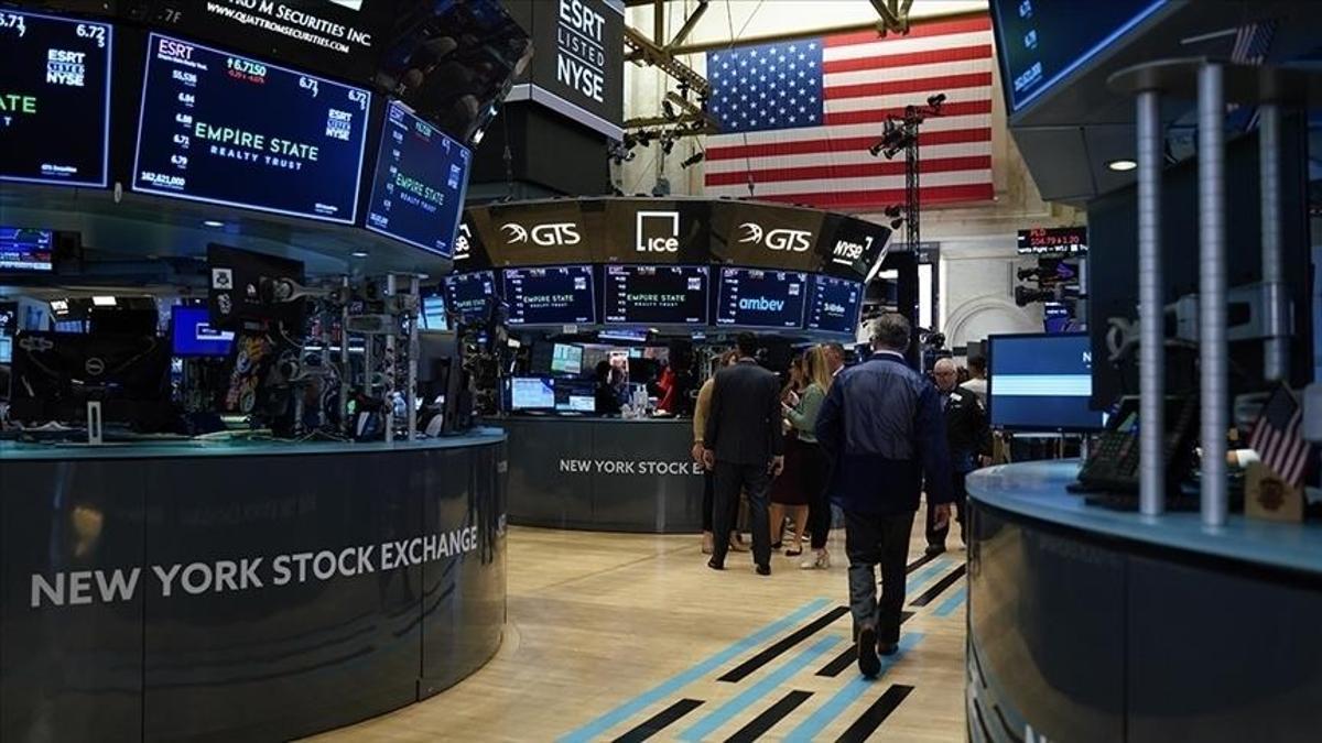 Küresel piyasalarda hükümetin yeniden açılmasıyla risk iştahı arttı