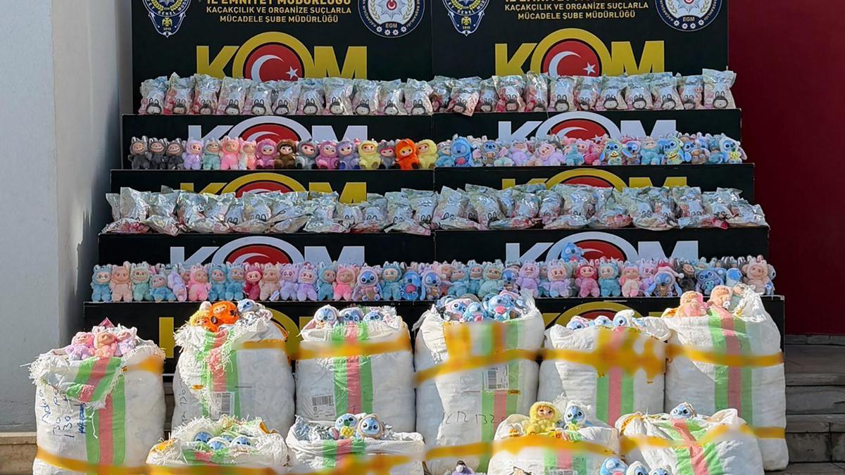 Adanada 2 milyon lira değerinde gümrük kaçağı pelüş oyuncak ele geçirildi