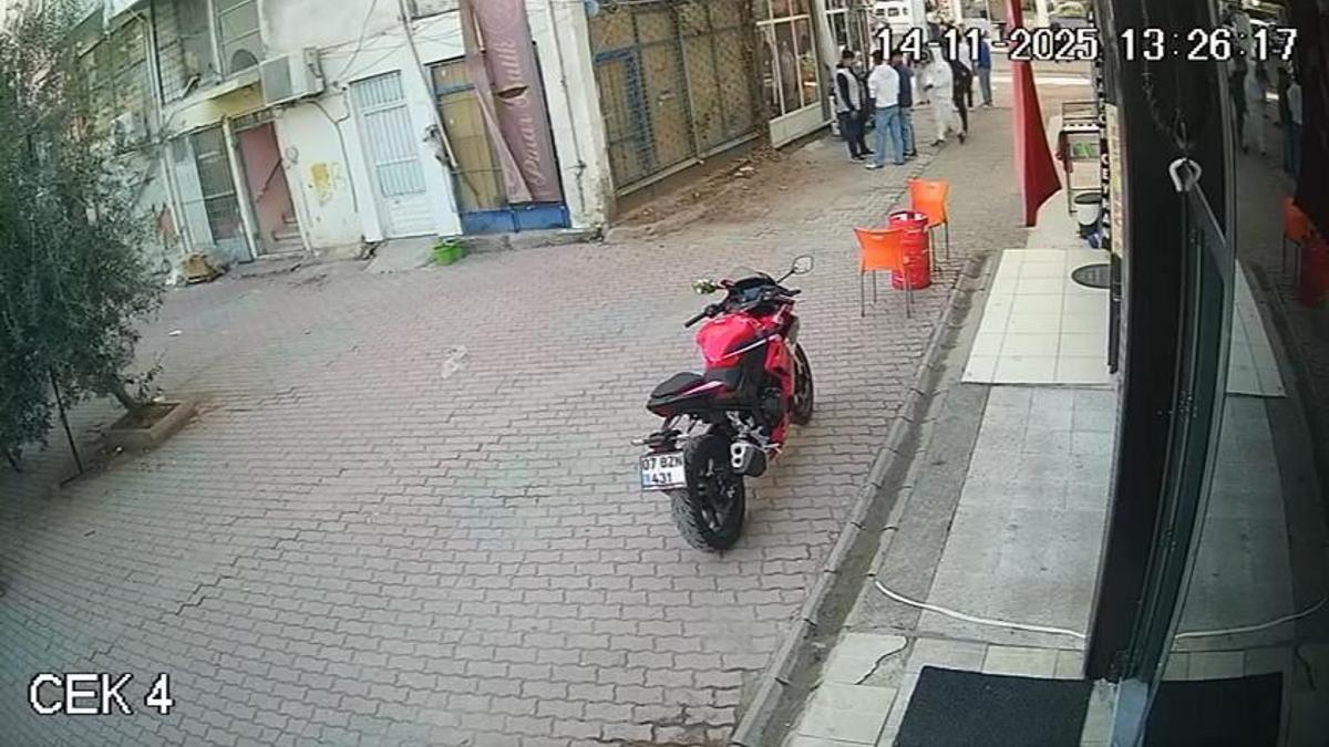 Tartıştığı kişiyi bıçakla yaraladı