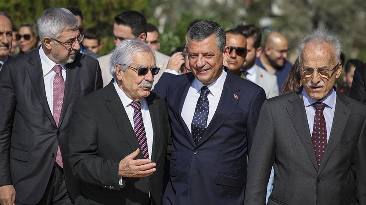 CHP Genel Başkanı Özel, KKTC’de