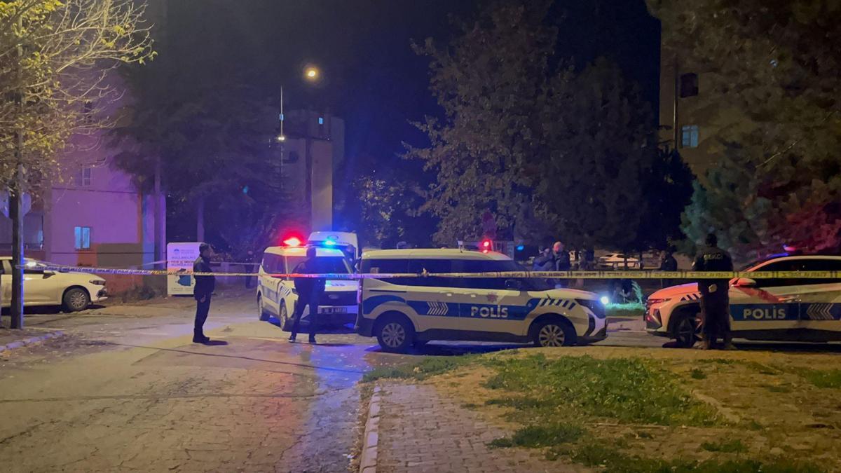 Bir kadın daha cinayete kurban gitti: Boşanma aşamasında olduğu karısını bıçaklayarak öldürdü!